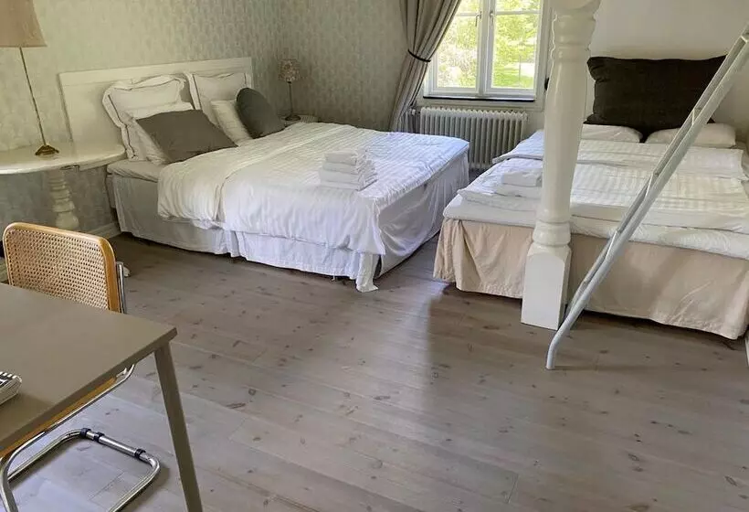 Café Mandeltårtan B&b Villafloraviola