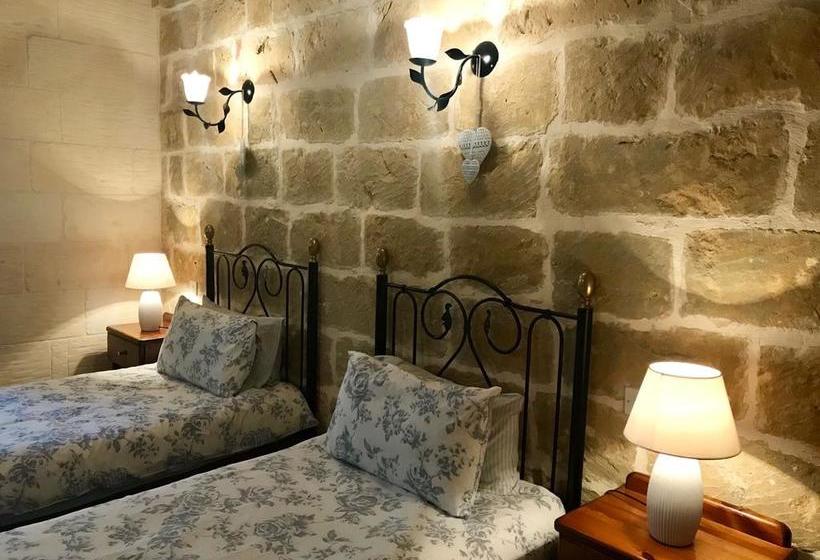 Ellie Boo Bed & Breakfast