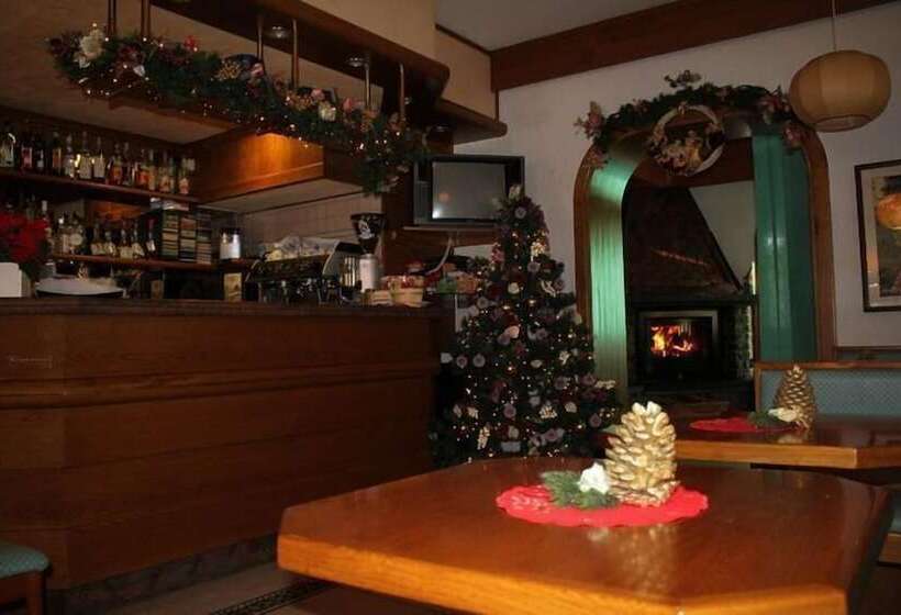 בית מלון כפרי Edelweiss