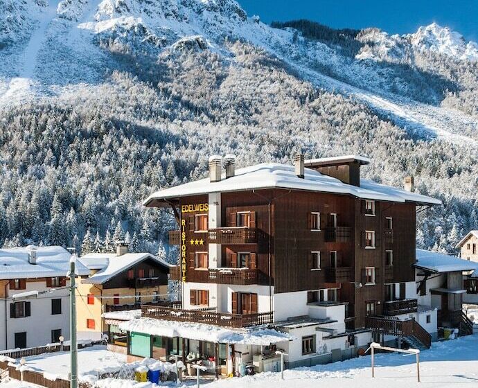 בית מלון כפרי Edelweiss