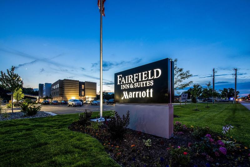 فندق Fairfield Inn & Suites By Marriott St. Joseph Stevensville