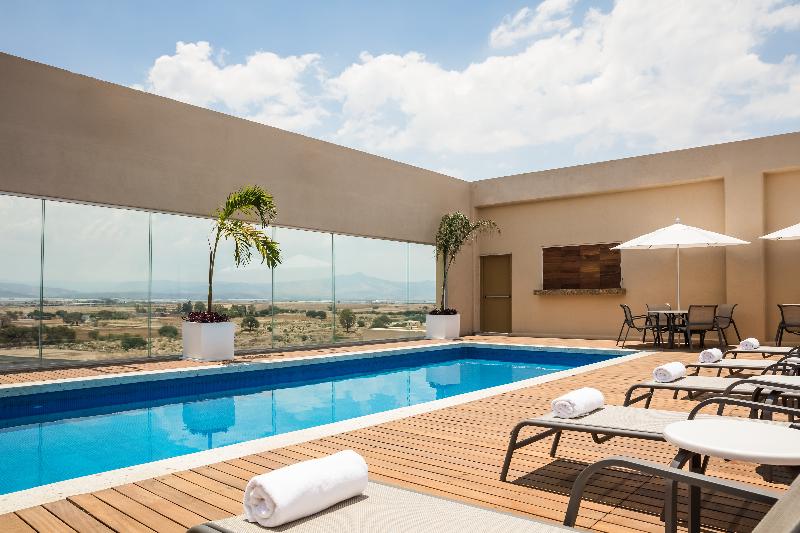 هتل Fiesta Inn Silao Puerto Interior