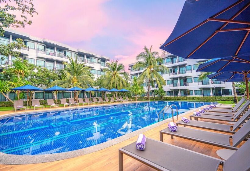 Hotel Holiday Style Ao Nang Beach Resort, Krabi