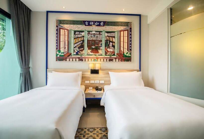 Hotel Holiday Style Ao Nang Beach Resort, Krabi