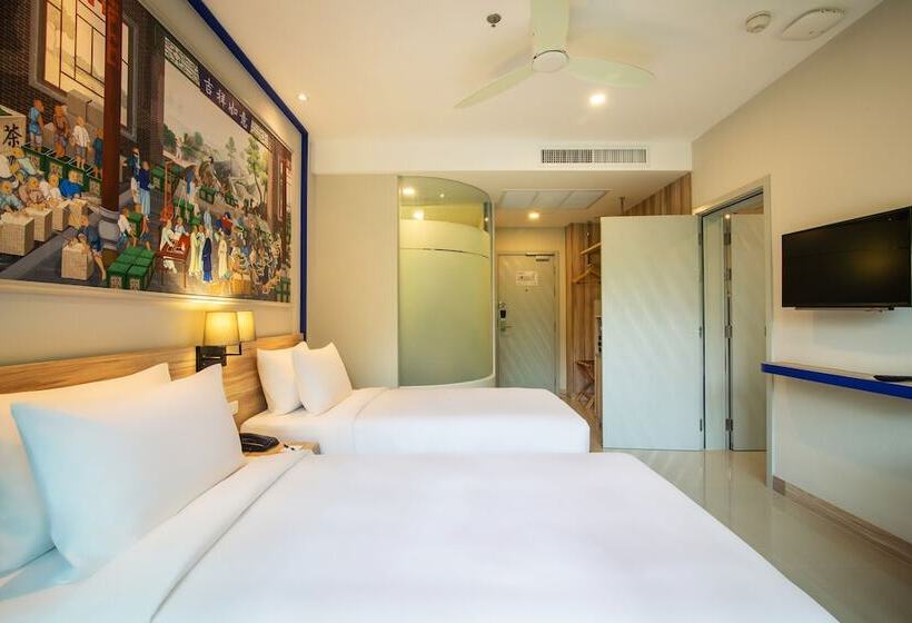 Hotel Holiday Style Ao Nang Beach Resort, Krabi