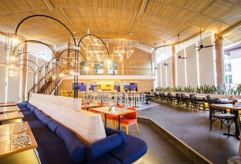 Hotel Holiday Style Ao Nang Beach Resort, Krabi