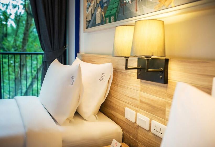 Hotel Holiday Style Ao Nang Beach Resort, Krabi