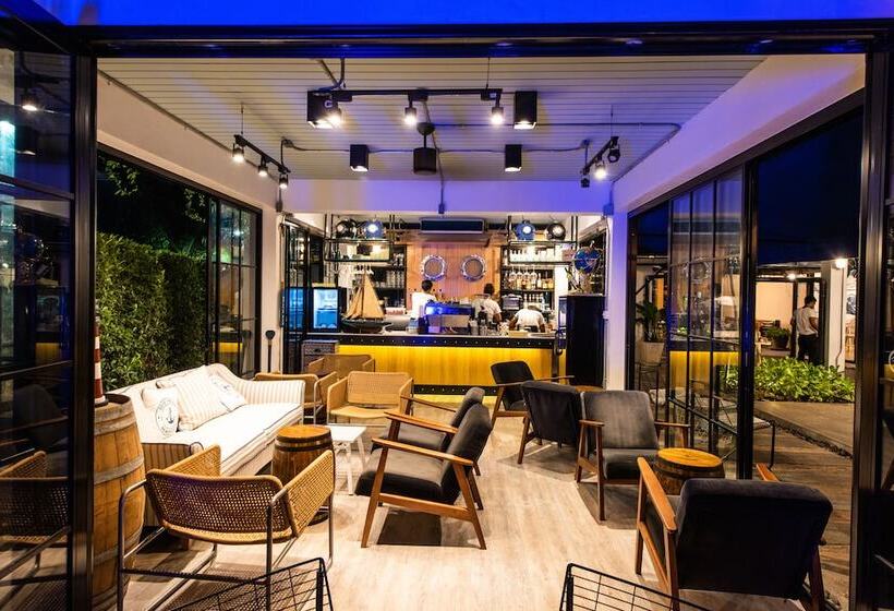 Hotel Holiday Style Ao Nang Beach Resort, Krabi