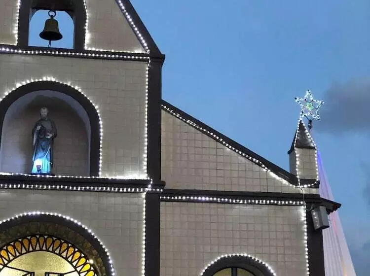Hotelli Inn Tribus
