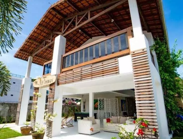 Hotelli Inn Tribus