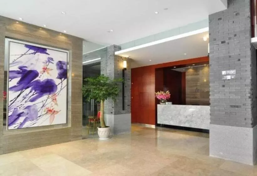 Hotelli Jinjiang Inn Kunming Changshui Airport