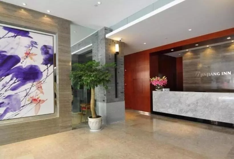 Hotelli Jinjiang Inn Kunming Changshui Airport