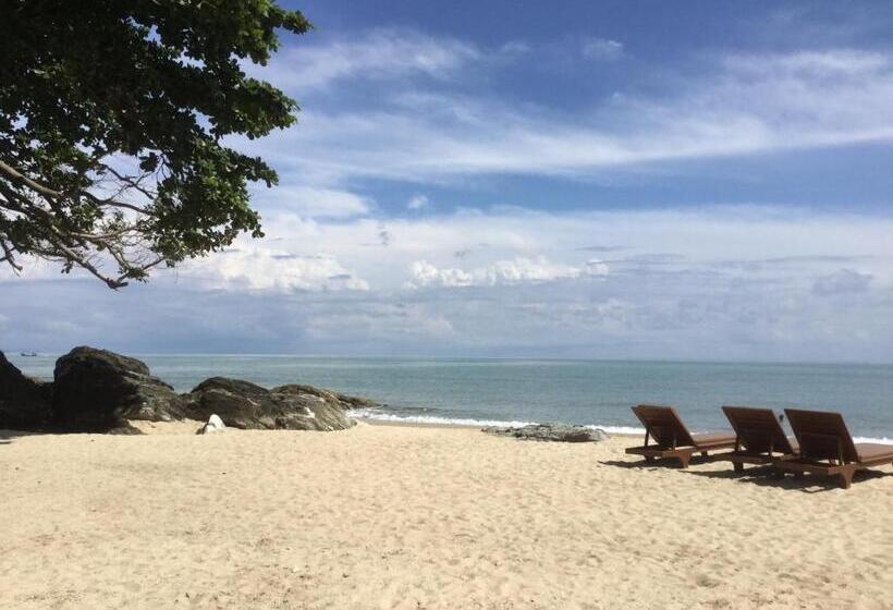 Otel Khanom Hill Resort