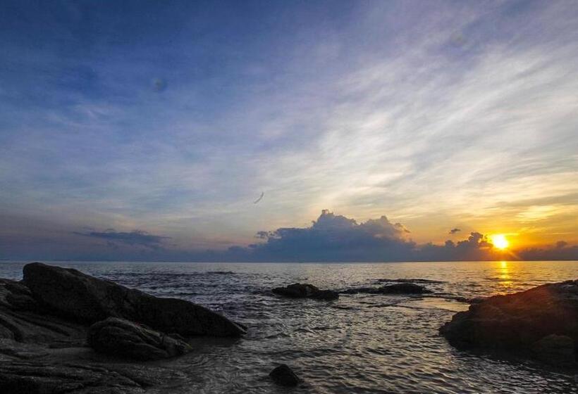 Otel Khanom Hill Resort