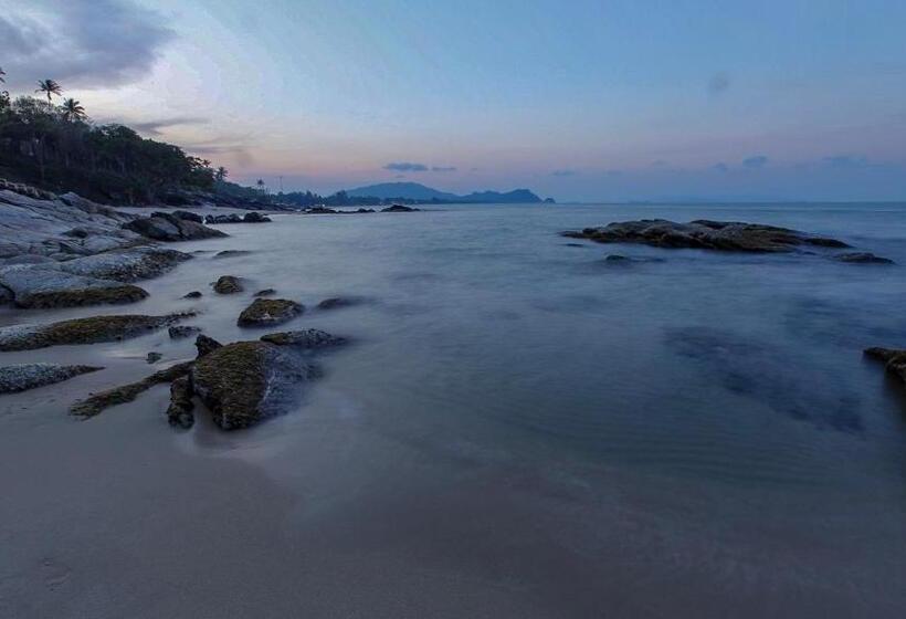 Otel Khanom Hill Resort