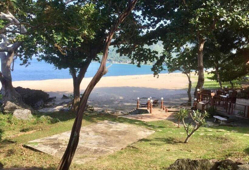 Otel Khanom Hill Resort