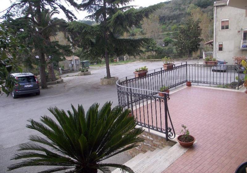 בית מלון כפרי Ristorante Mosaici