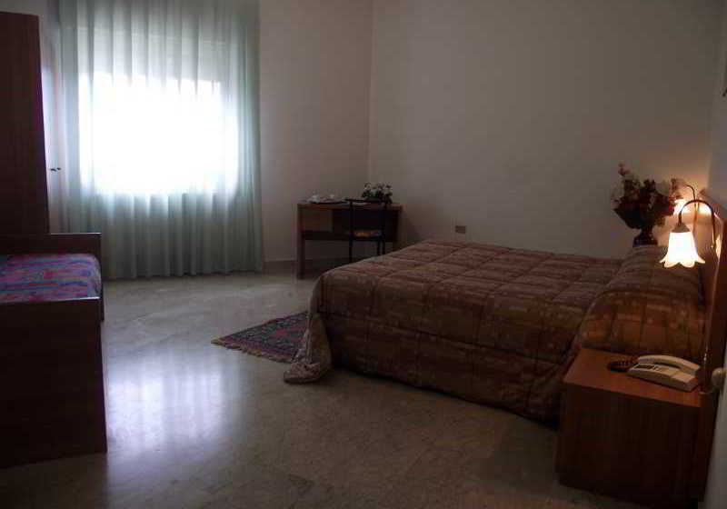 בית מלון כפרי Ristorante Mosaici