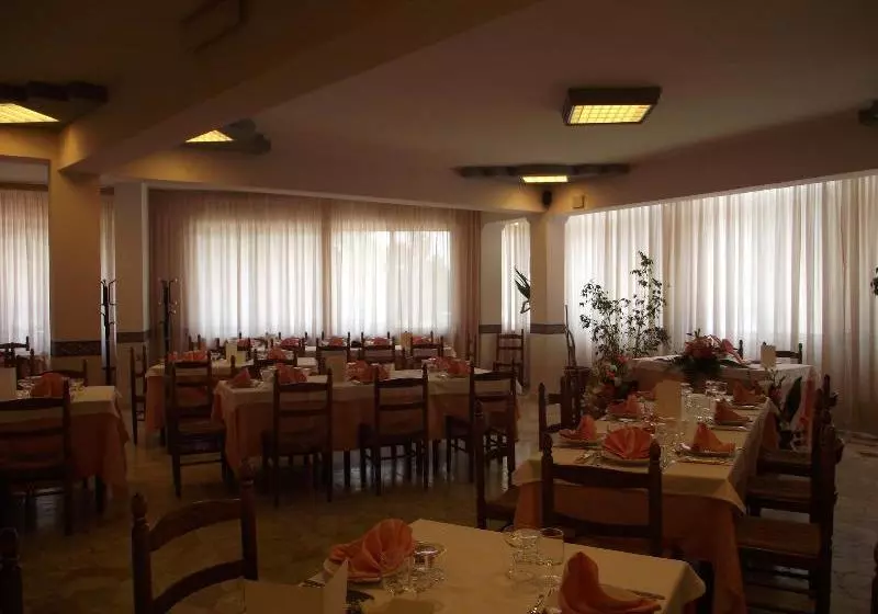 Hotelli Ristorante Mosaici