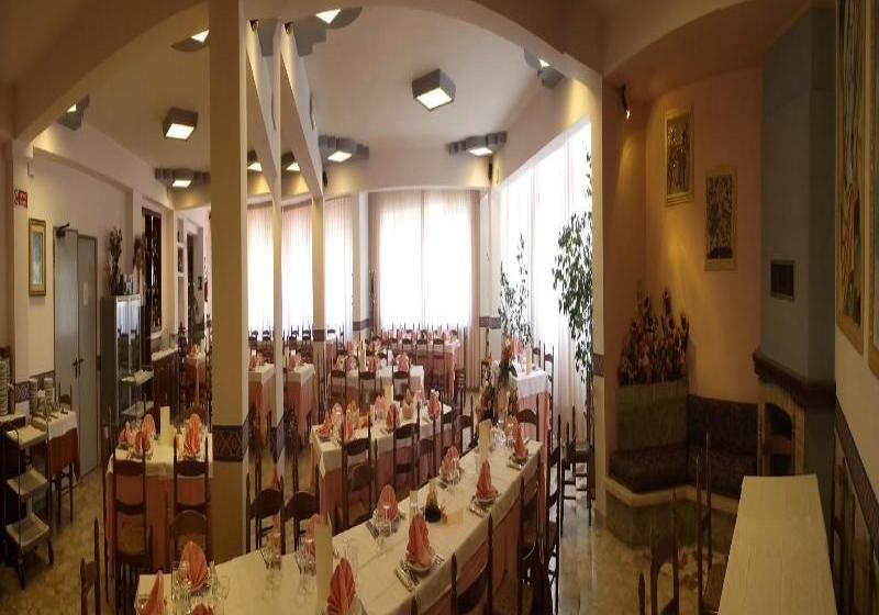 בית מלון כפרי Ristorante Mosaici