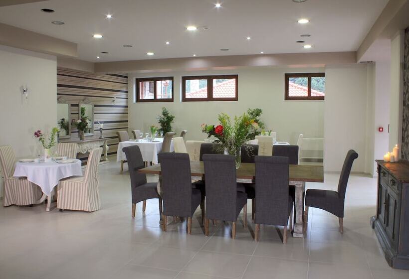 酒店 Nefeles Mainalon Luxury Residences & Lounge