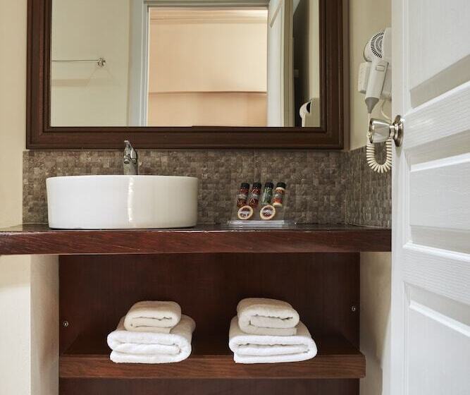 酒店 Nefeles Mainalon Luxury Residences & Lounge