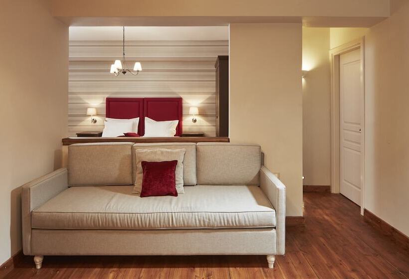 酒店 Nefeles Mainalon Luxury Residences & Lounge