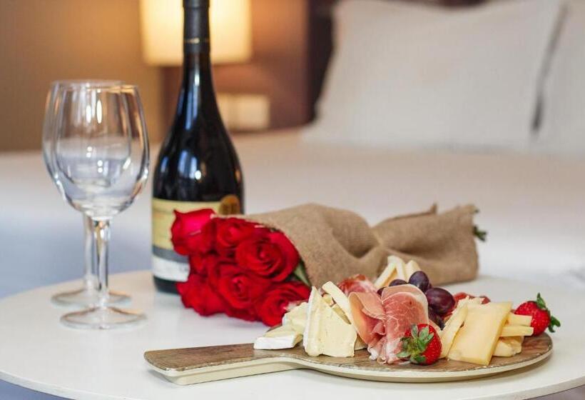 호텔 NH Curitiba The Five