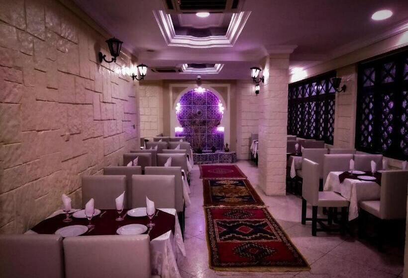 בית מלון כפרי Tiout