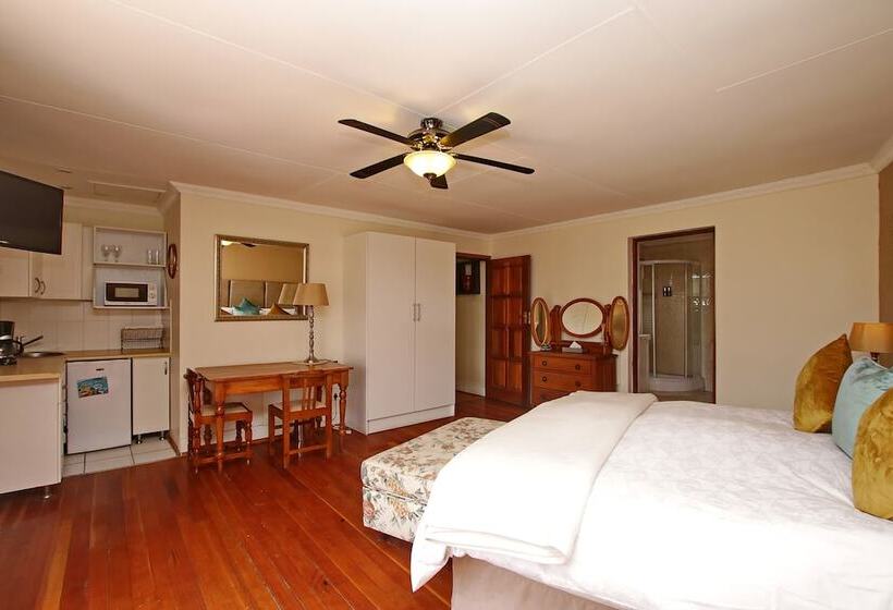 Pensió Arum Place Guest House