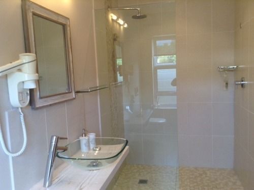 Пансион Bahari Beach House