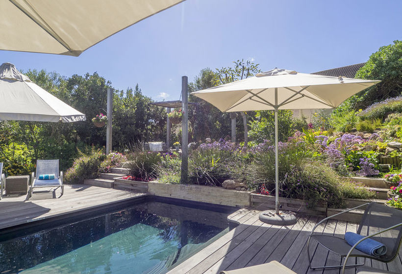 Пансион Bahari Beach House