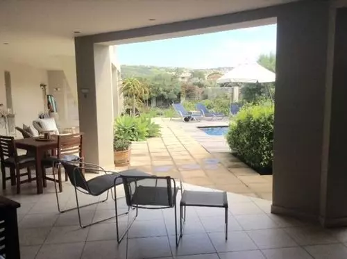 پانسیون Bahari Beach House