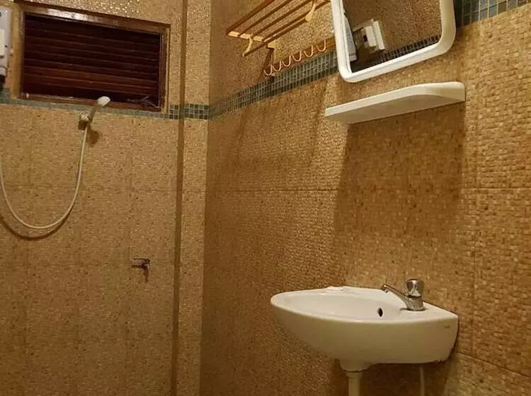 پانسیون Nittaya Guesthouse