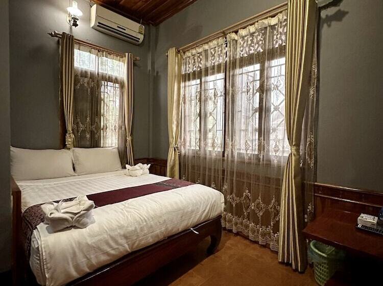 펜션 Nittaya Guesthouse