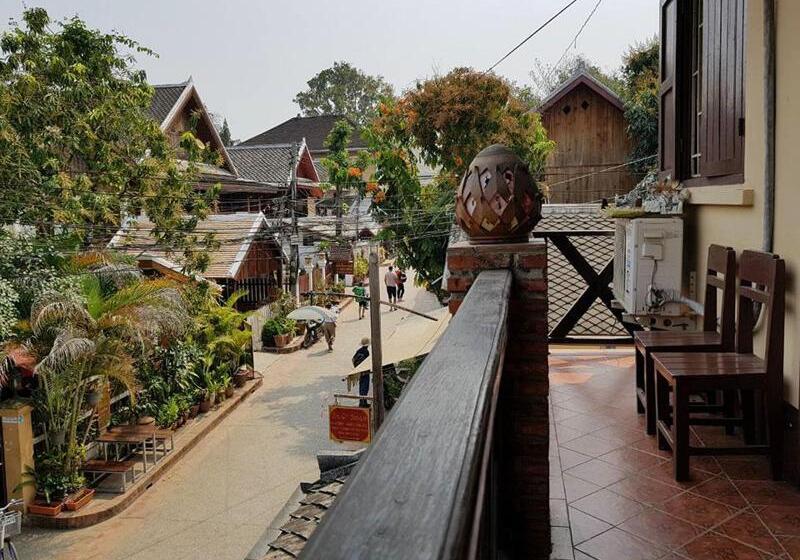 펜션 Nittaya Guesthouse