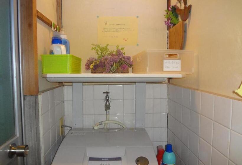 הוסטל Tentsuku Guest House