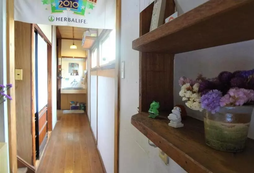 ユースホステル Tentsuku Guest House