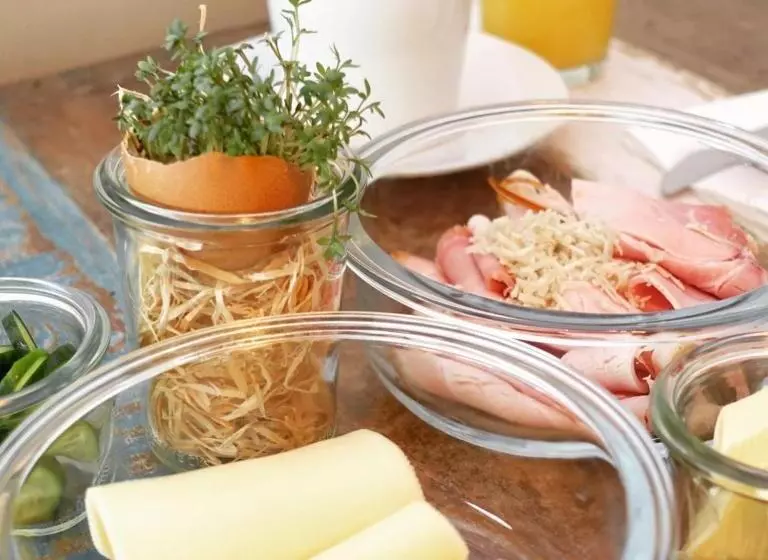 Aamiaismajoitus (B&B) 5rooms Frühstückspension