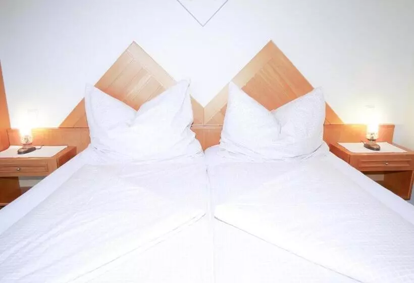 Aamiaismajoitus (B&B) 5rooms Frühstückspension