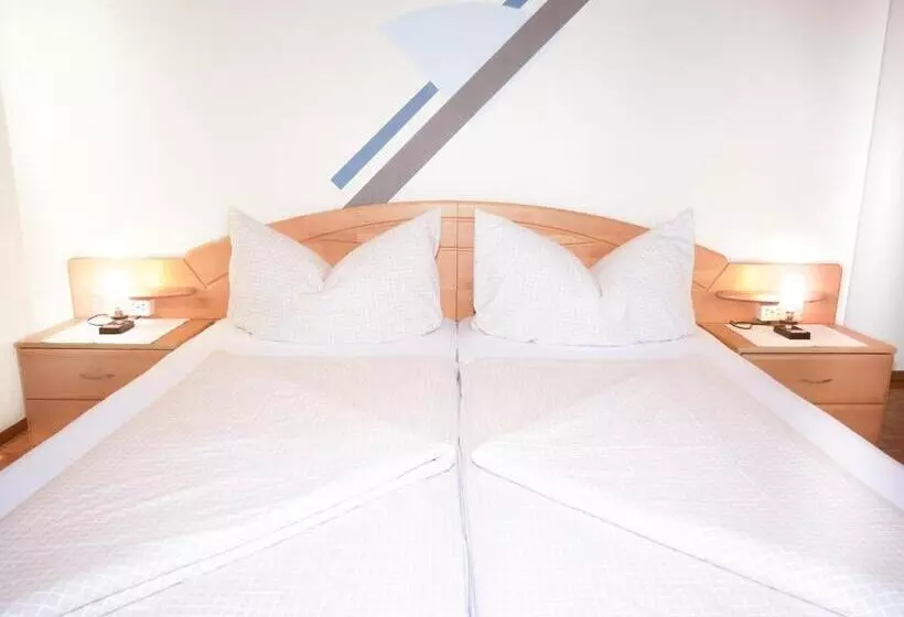 Aamiaismajoitus (B&B) 5rooms Frühstückspension