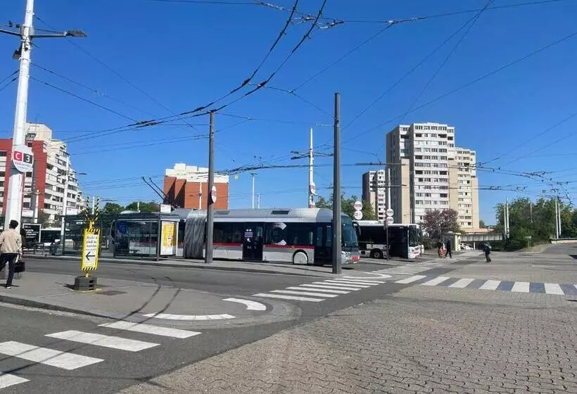 تختخواب و صبحانه Chambre Privée En Colocation Villeurbanne Métro Bonnevay
