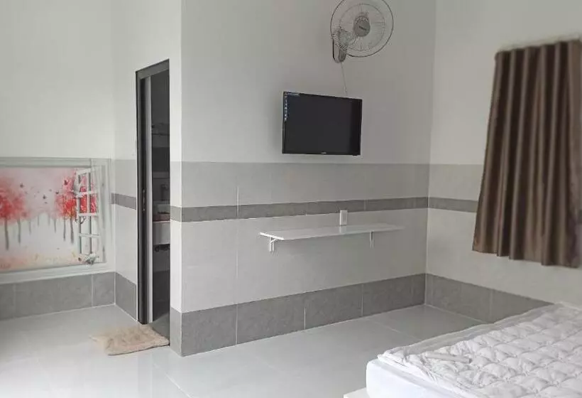 Cát Khuê Motel