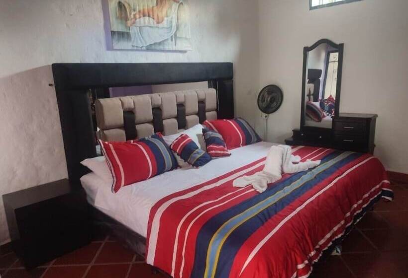 هتل Campestre Villa Tiffany