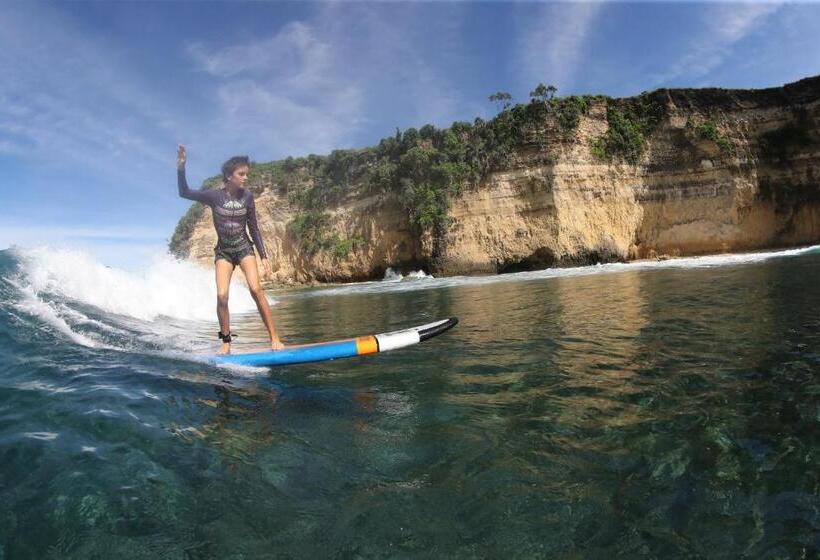 فندق Ngalung Kalla Retreat