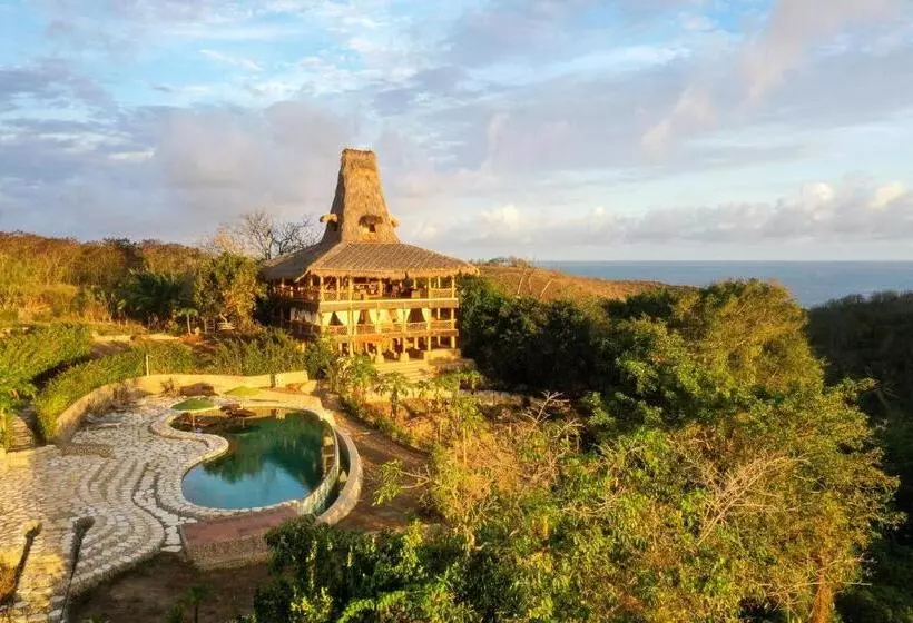 Hotelli Ngalung Kalla Retreat