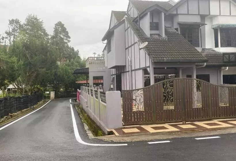 پانسیون 100 Oastel Coliving