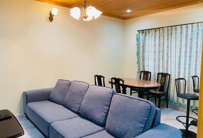 Pensjonat 100 Oastel Coliving