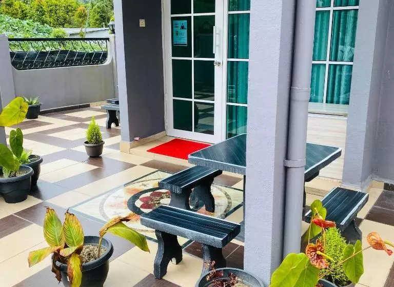 پانسیون 100 Oastel Coliving