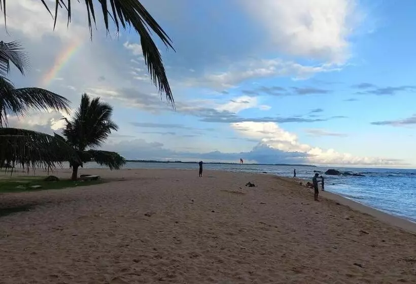 پانسیون Calm Palace Tangalle